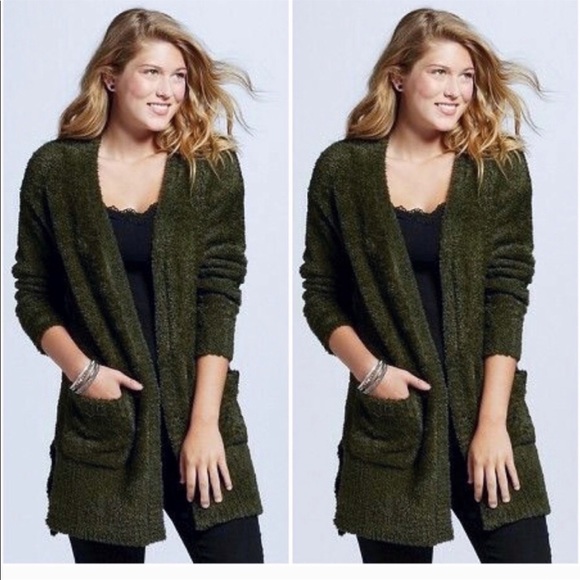 Fuzzy olive cardigan - Picture 1 of 6